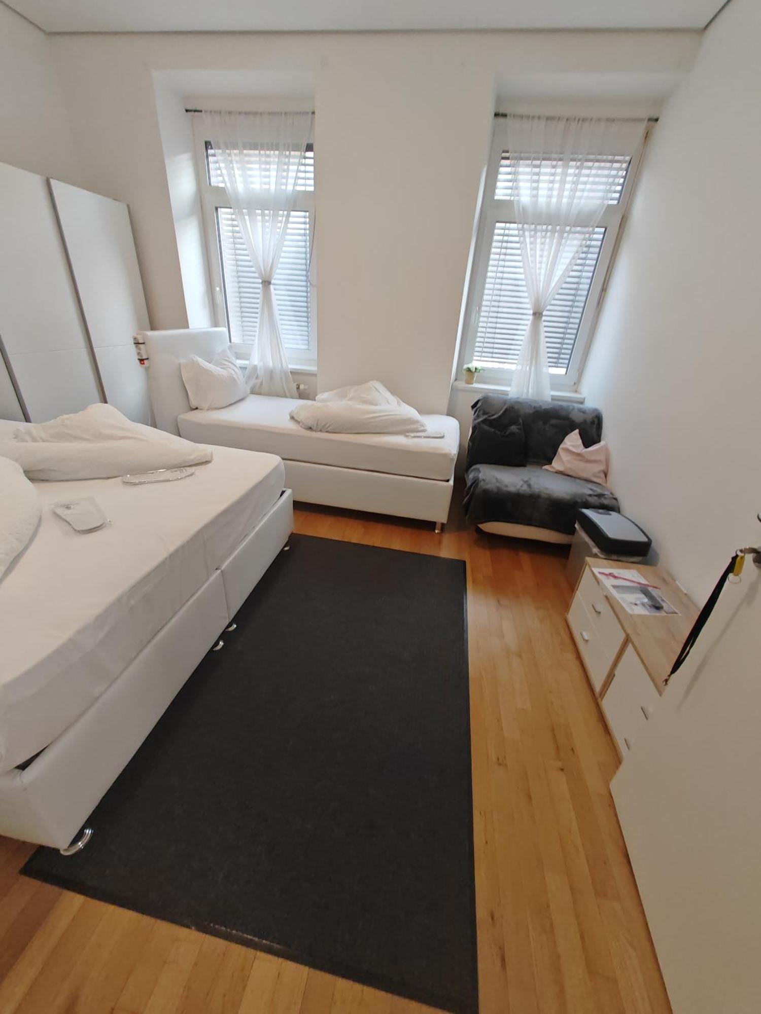 Abai Apartments 1140 Only Www-On-Line-Check-In & Selfservice Bécs Kültér fotó